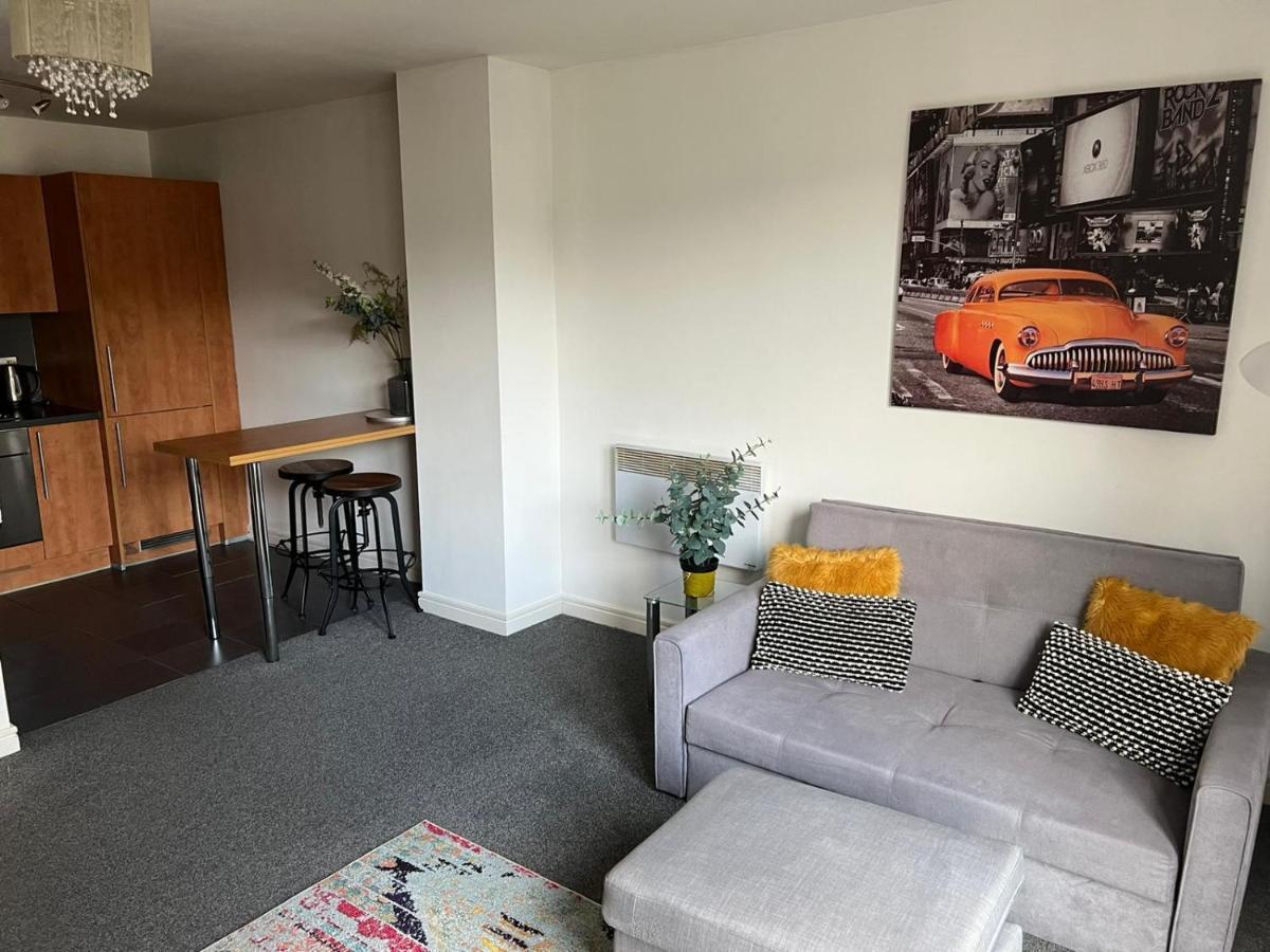 City Centre 1 Bed Apartment With Free On Site Parking With Cctv By Lets Relocations Birmingham Luaran gambar