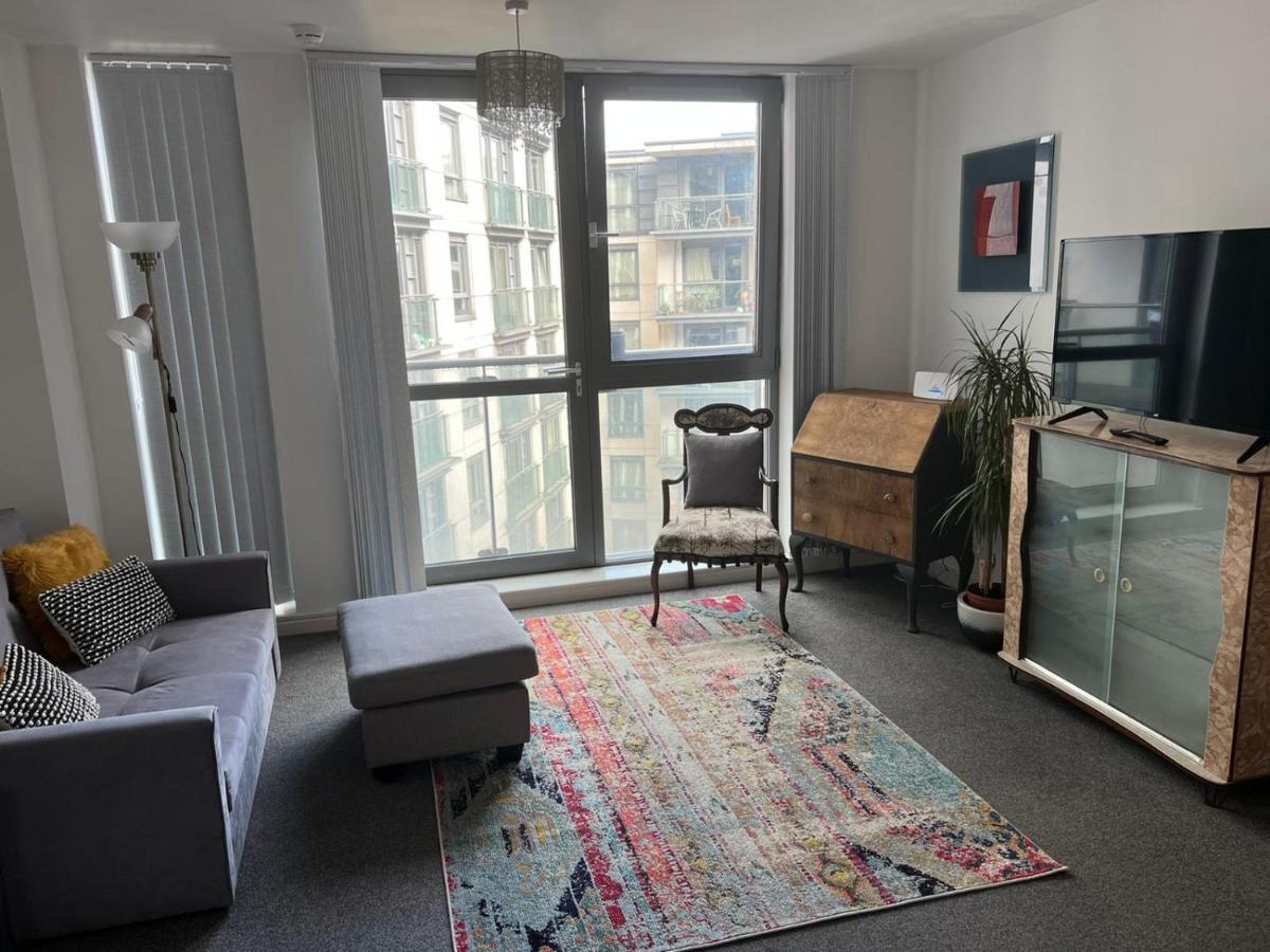 City Centre 1 Bed Apartment With Free On Site Parking With Cctv By Lets Relocations Birmingham Luaran gambar